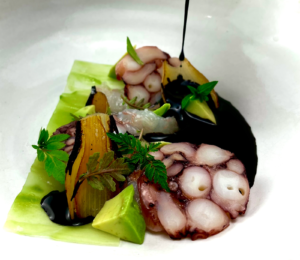 AGUACHILE DE PULPO Y CAMARÓN