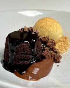 Pastel de Chocolate y Mezquite